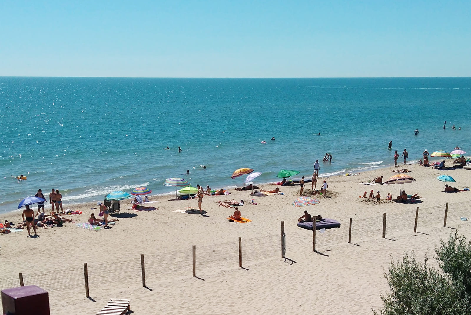 Пляж и Черное море в Курортном